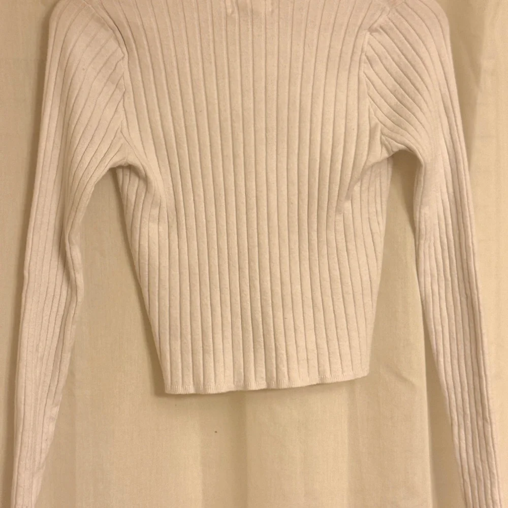 Universal Thread Cream Ribbed Cardigan - Picture 2 of 4